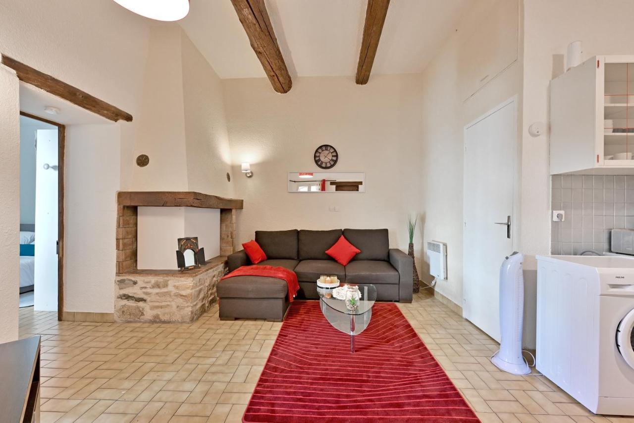Appartement Au Calme En Plein Centre-Ville Nîmes Exterior photo